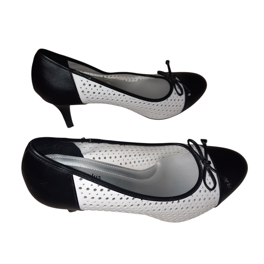Comfort Plus by Predictions Black and White Heels - Picture 7 of 9